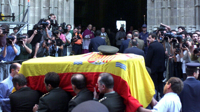 Funeral de Antonio Muñoz Cariñanos.
