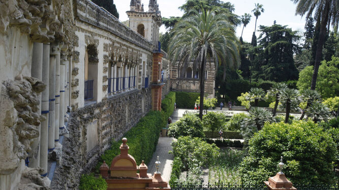 Los jardines del Real Alcázar desde la Galería del Grutesco.
