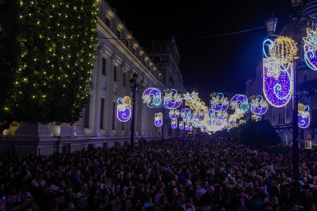 Encendido de la iluminaci&oacute;n de Navidad en Sevilla
