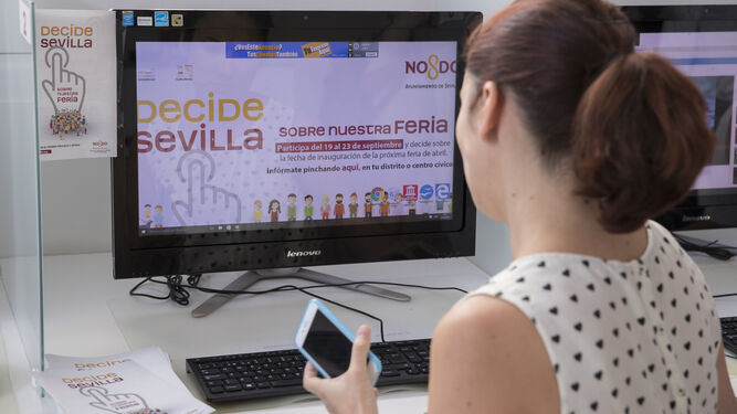 Apartado sobre la consulta de la Feria habilitado en 2016 en la plataforma DecideSevilla.
